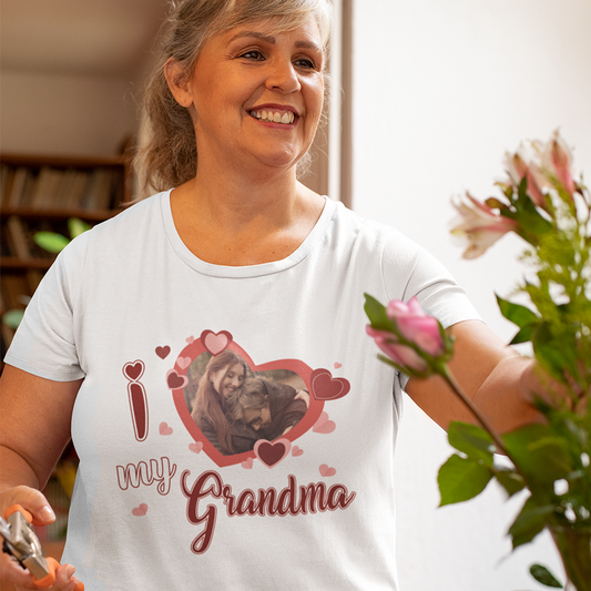 I Love Grandma T-shirt, Gifts for Grandma, Best Grandma T shirt, Grandma Shirt, Mother's Day Gift